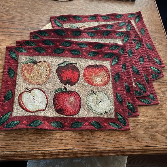 Vintage Tapestry Apple Prints  6pcs Table Cloth - Picture 3 of 6